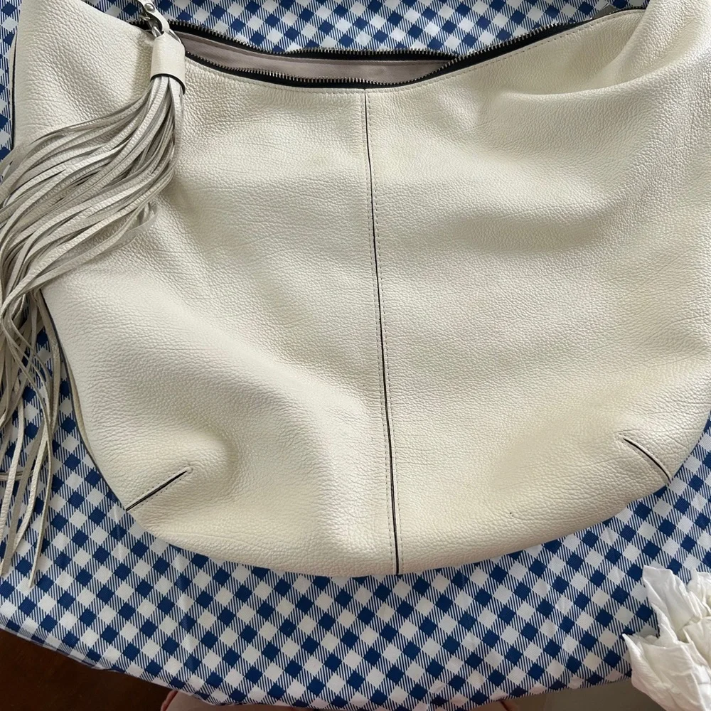 Gianni Chirini gorgeous white Leather Hobo Bag